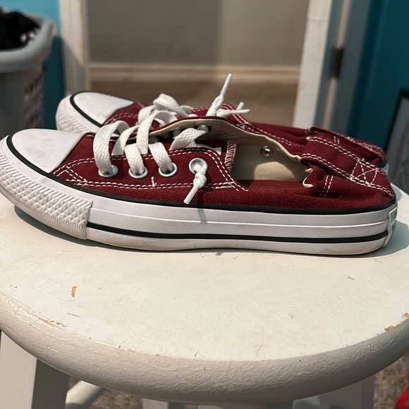 Converse - Picture 2 of 3